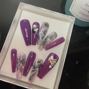 Handmade gel press on nails